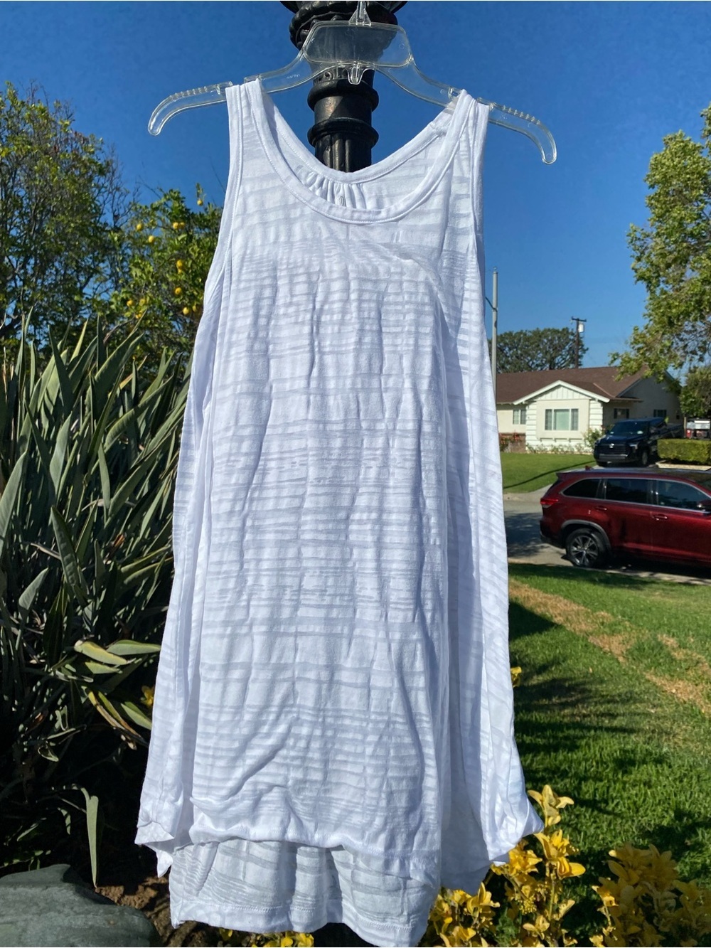 Allen Allen White Burnout Tank Tunic Top L Sleeveless Swing A-Line Layering